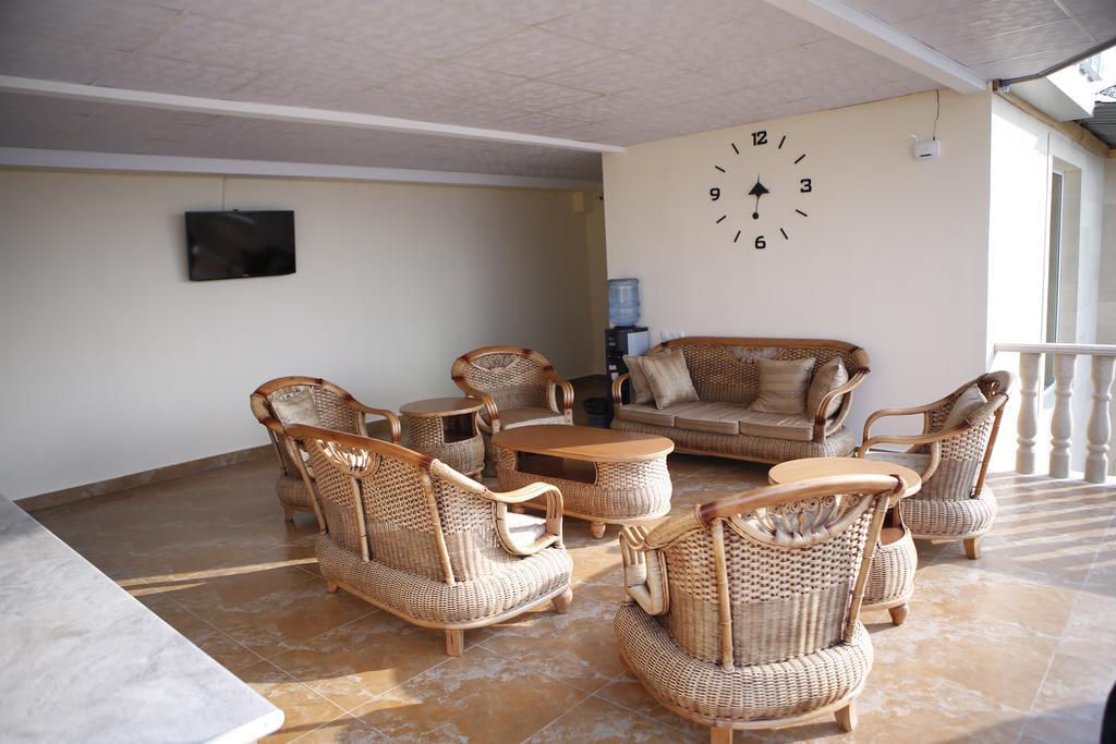 Gayane Hotel Alaverdi Extérieur photo