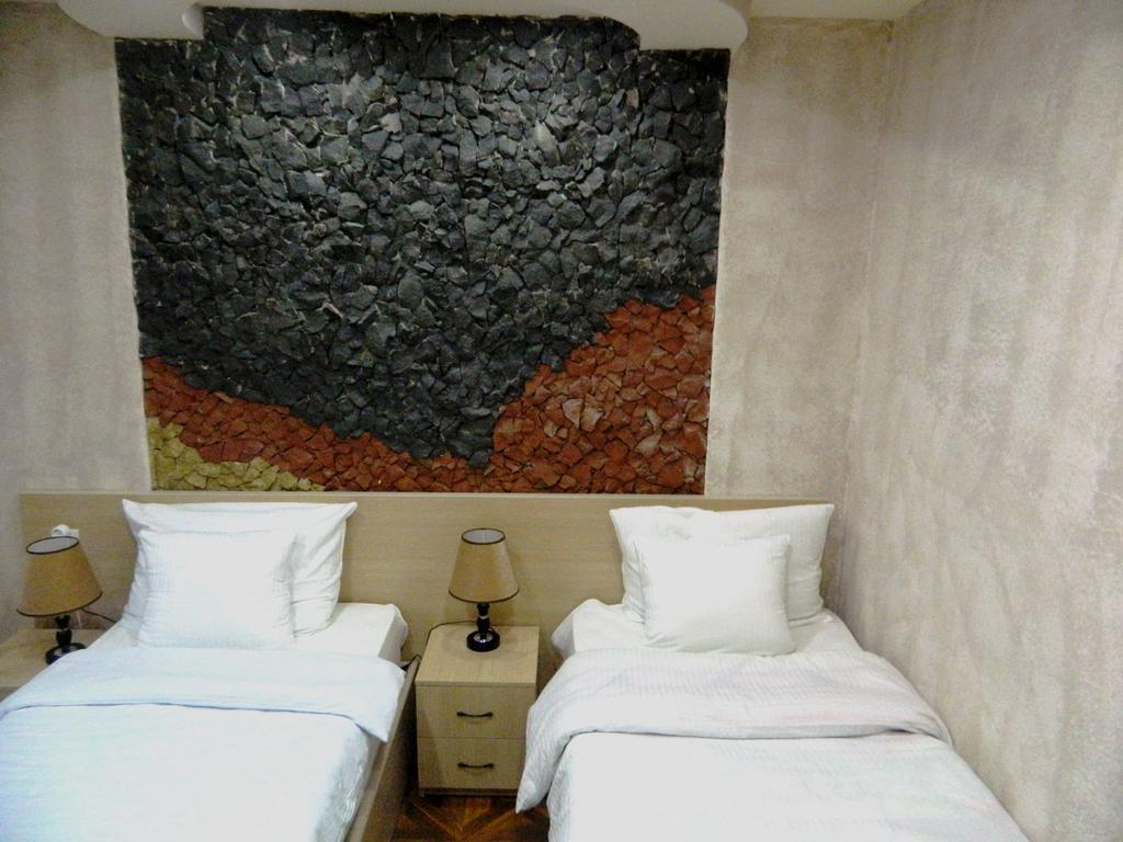 Gayane Hotel Alaverdi Extérieur photo