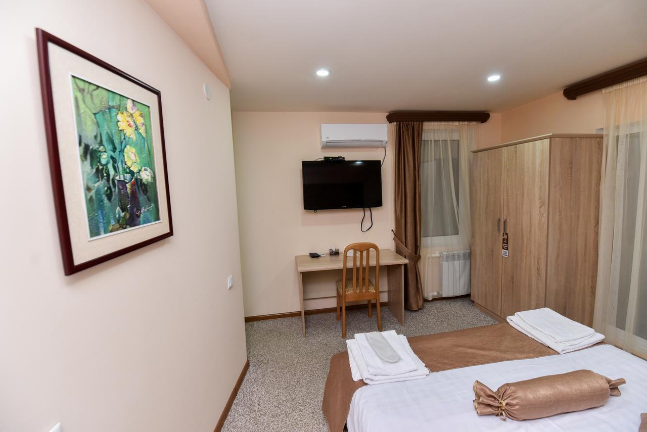 Gayane Hotel Alaverdi Extérieur photo
