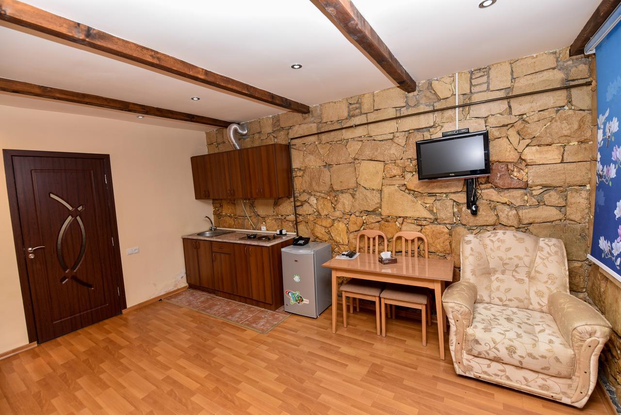 Gayane Hotel Alaverdi Extérieur photo