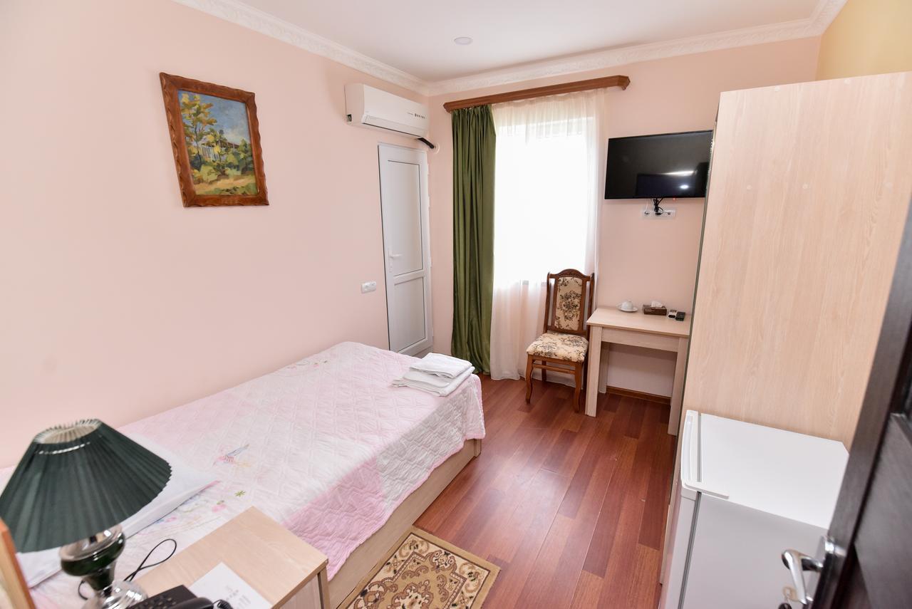 Gayane Hotel Alaverdi Extérieur photo