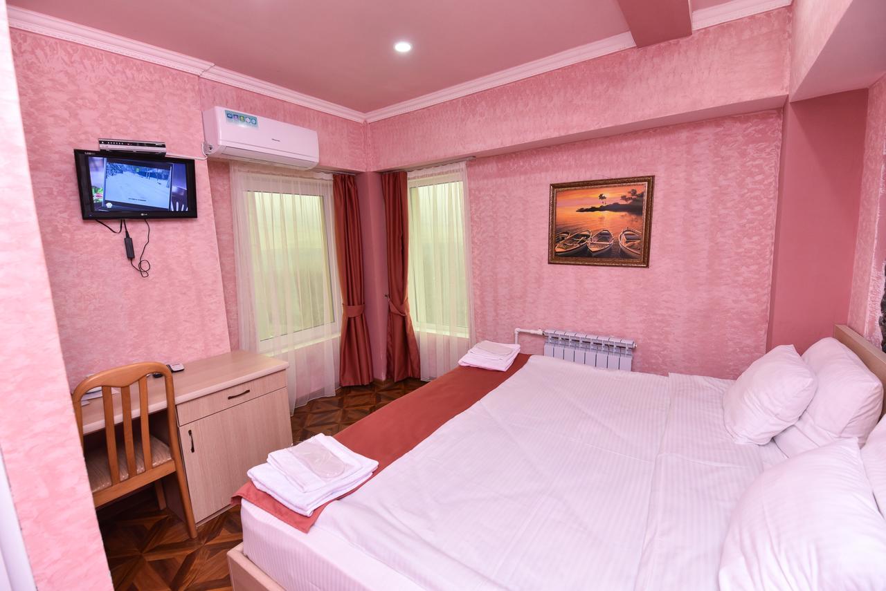Gayane Hotel Alaverdi Extérieur photo